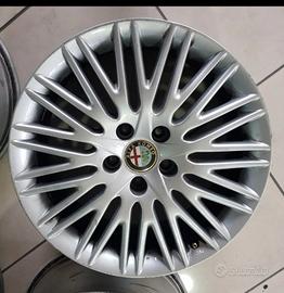 Cerchi in lega originali alfa romeo giulietta