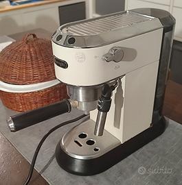 Macchina caffè De Longhi Dedica