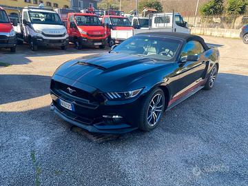Ford Mustang Convertible 2.3 EcoBoost aut.