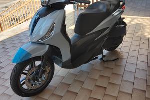 Piaggio Beverly 310 Sport