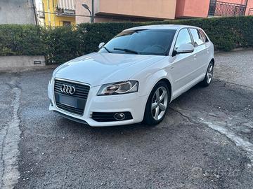 AUDI A3 Sline SPB. 2.0 TDI F.AP. S tronic