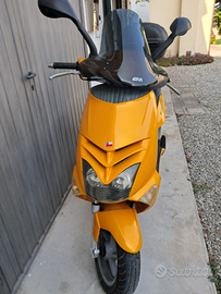 Aprilia Leonardo 150