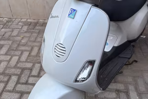 Vespa Piaggio LX 50