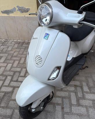 Vespa Piaggio LX 50