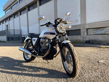 Moto Guzzi V7 Classic 750 – 2008 – 26.634 km