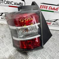 STOP SINISTRO SX TOYOTA IQ