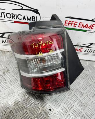 STOP SINISTRO SX TOYOTA IQ