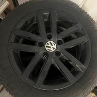 Cerchi in lega VW 16” con gomme termiche kebler