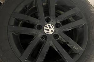 Cerchi in lega VW 16” con gomme termiche kebler