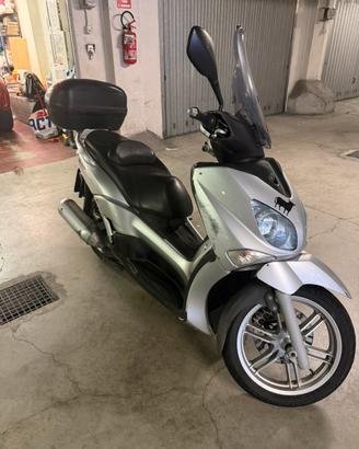 Yamaha xcity 250