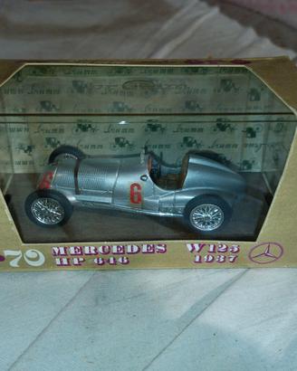brumm 1:43 r70 mercedes w125