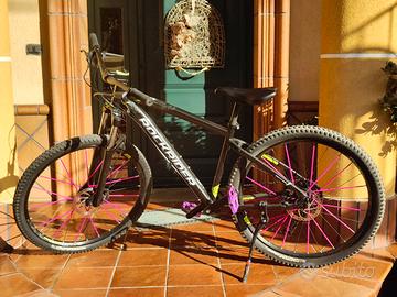 Bici rockrider st530