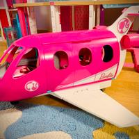 Barbie aereo dei sogni e set viaggio