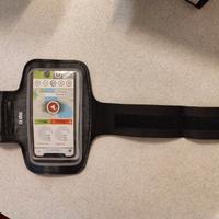 Custodia universale da braccio smartphone.