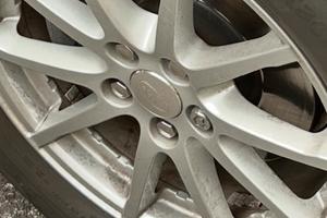 Cerchi e gomme evoque