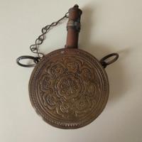 Antica Fiaschetta per Polvere da Sparo 