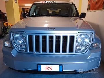 4x4 SUV 2.8 CRD 177CV G.TRAINO GARANZIA 12/36