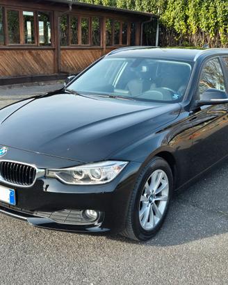 BMW 320d Touring Automatica