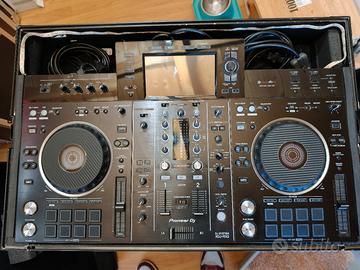 Pioneer XDJ-RX2 