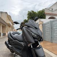 XMAX 300 YAMAHA