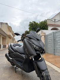 XMAX 300 YAMAHA
