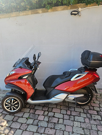 Scooter Peugeot Metropolis 400i