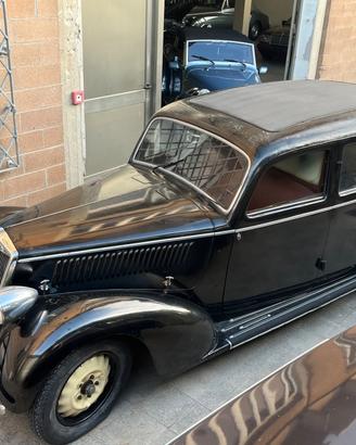 Lancia Artena PININFARINA presidenziale