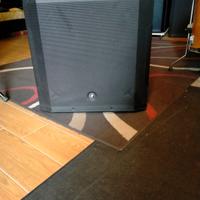 Mackie SRM1850 subwoofer