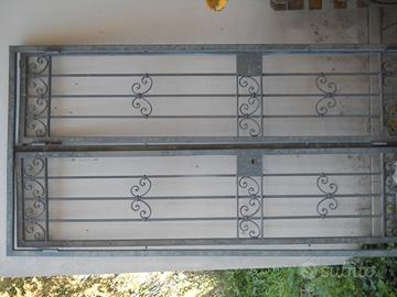 portone ferro battuto