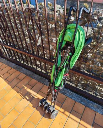 passeggino verde giordano pieghevole come nuovo