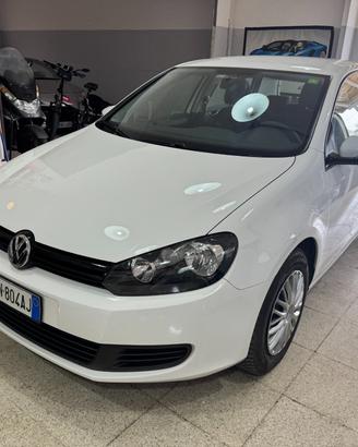 Volkswagen Golf 1.6 TDI 105 cv. 5p. Highline OK NE