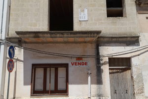 Intero stabile rustico