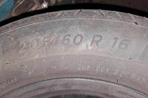 4  cerchi auto renault 16 pollici e gomme 