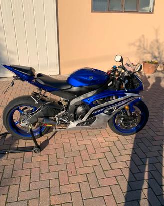 Yamaha R6 2016