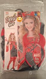 costume