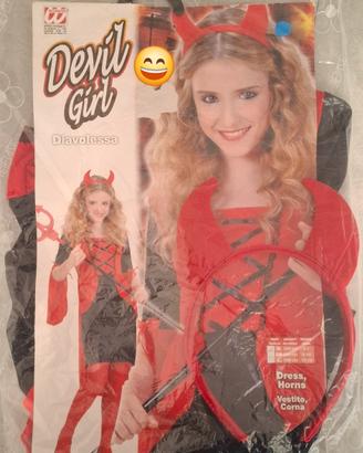 costume