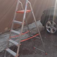 scala 190 cm più tavolo in plastica da esterno 