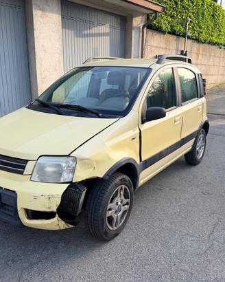 PANDA INCIDENTATA 1.3 MJT 16V 4x4