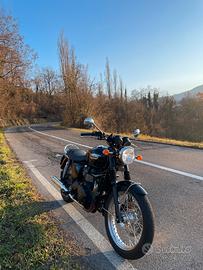 Triumph Bonneville T 100