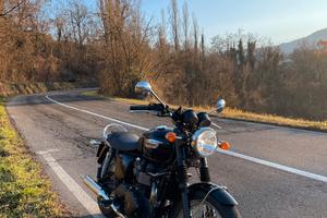 Triumph Bonneville T 100