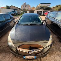 Opel Astra J GTC