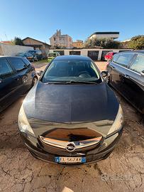 Opel Astra J GTC