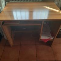 Scrivania legno per PC Computer