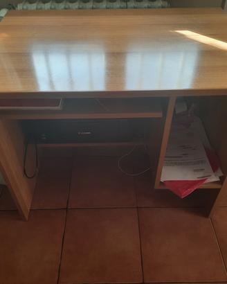 Scrivania legno per PC Computer