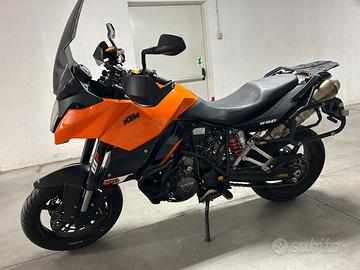 KTM 990 SMT
