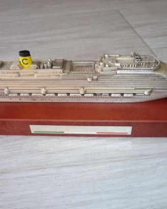Modellino Costa Diadema crociera inaugurale 2014