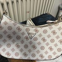 Borse Calvin Klein, Michael Kors e Guess