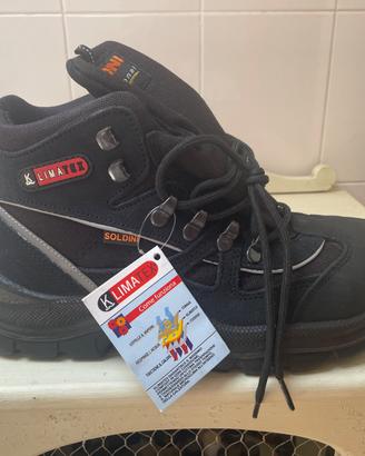 Scarpe antinfortunistiche