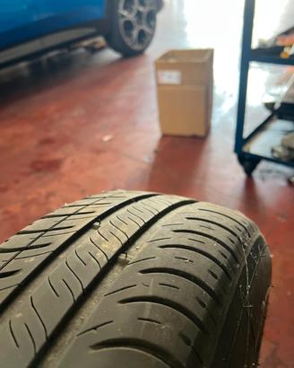 2 gomme michelin estive 175/70 r 14