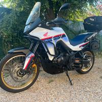 Honda Transalp 750